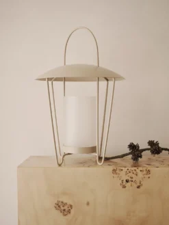 Abri Lantern