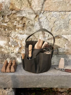 Bark Garden Bucket Bag