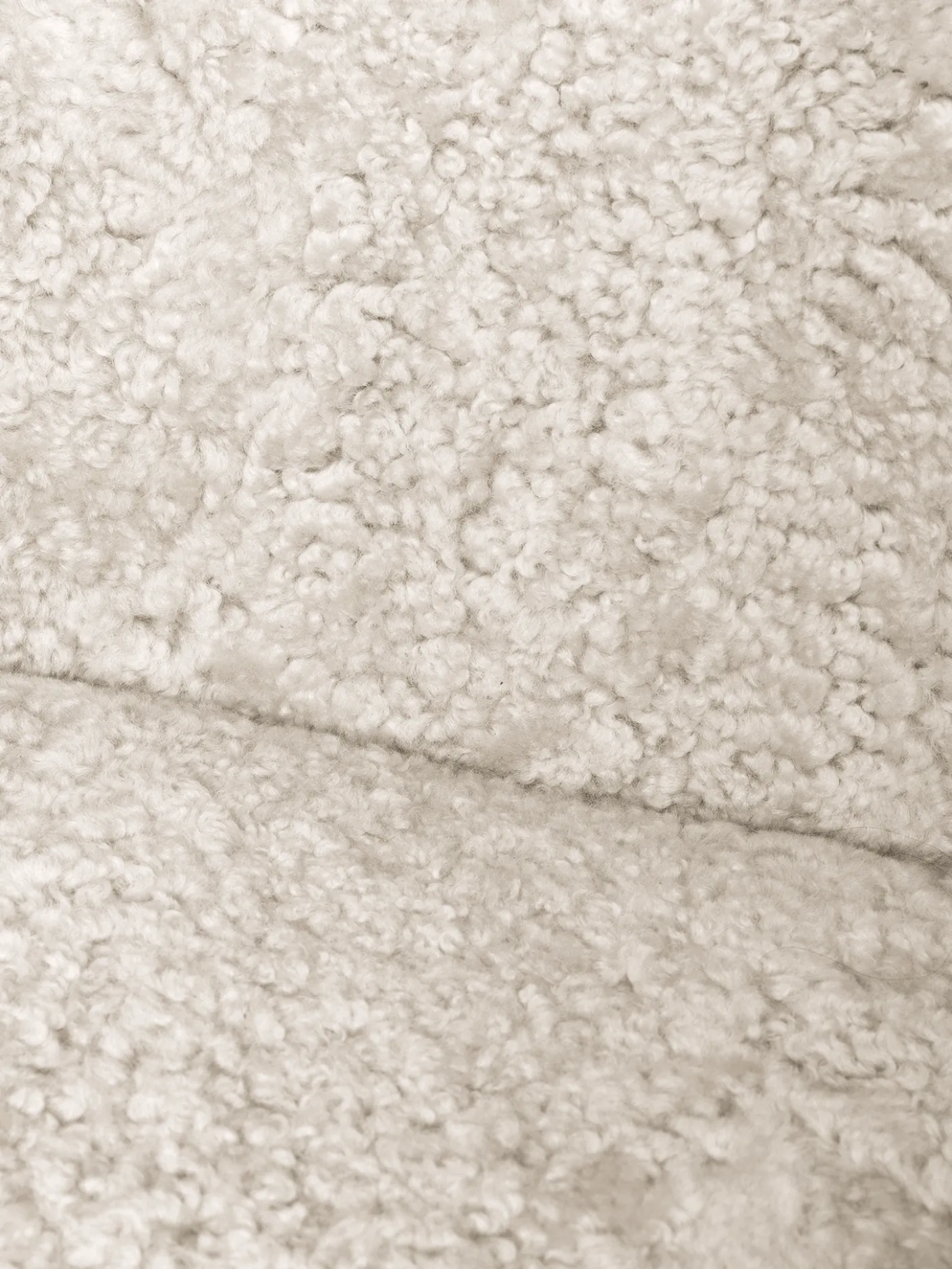 Buur Lounge Chair - Sheepskin