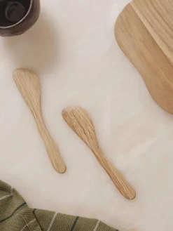 Cairn Butter Knives - Set of 2