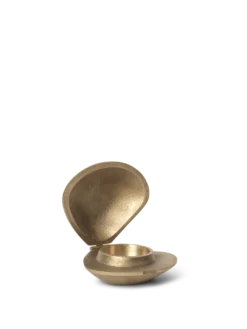 Clam Candle Holder
