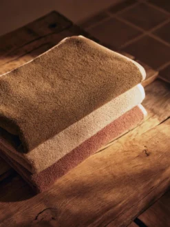 Ekko Hand Towel