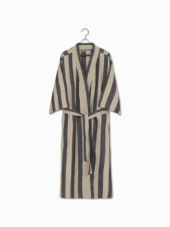 Field Robe