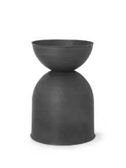 Hourglass Pot - Medium