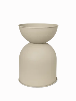 Hourglass Pot - Medium