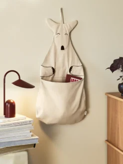 Kangaroo Wall Storage