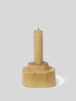 Kurinu Candle Holder