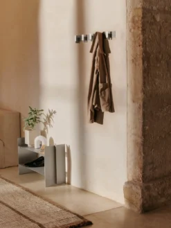 Lager Coat Rack