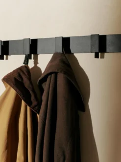 Lager Coat Rack