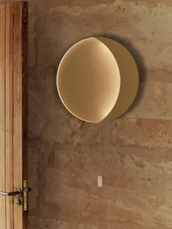 Neba Wall Lamp
