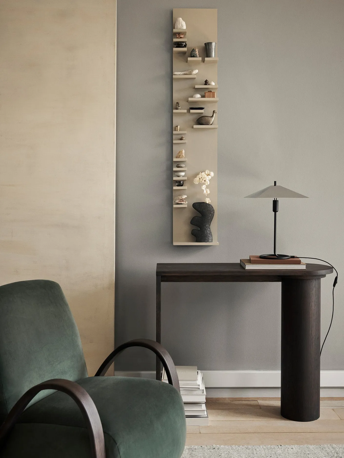 Parade Shelf - Tall