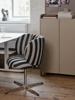 Rico Dining Chair - Swivel - Louisiana