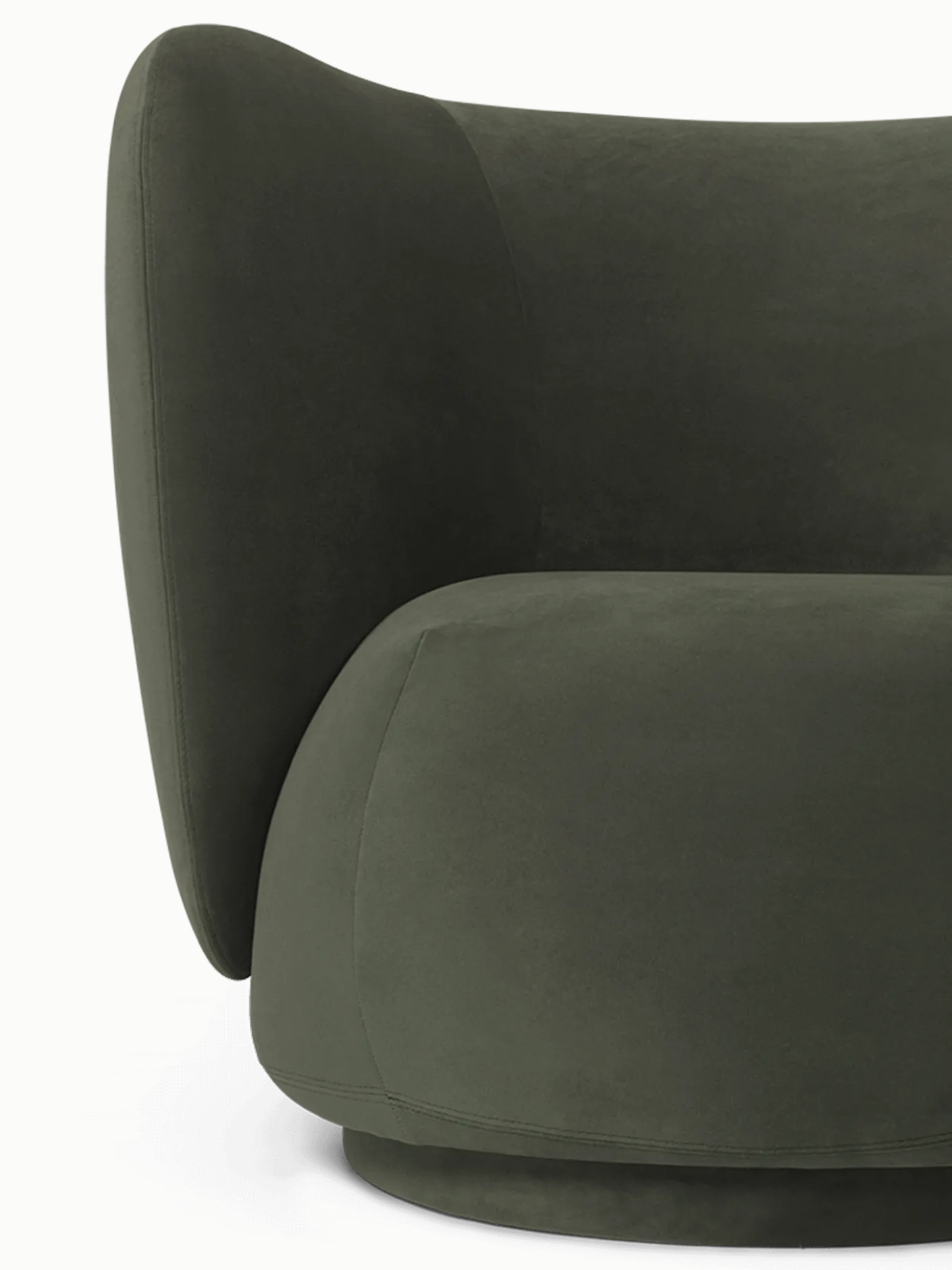 Rico Lounge Chair - Rich Velvet