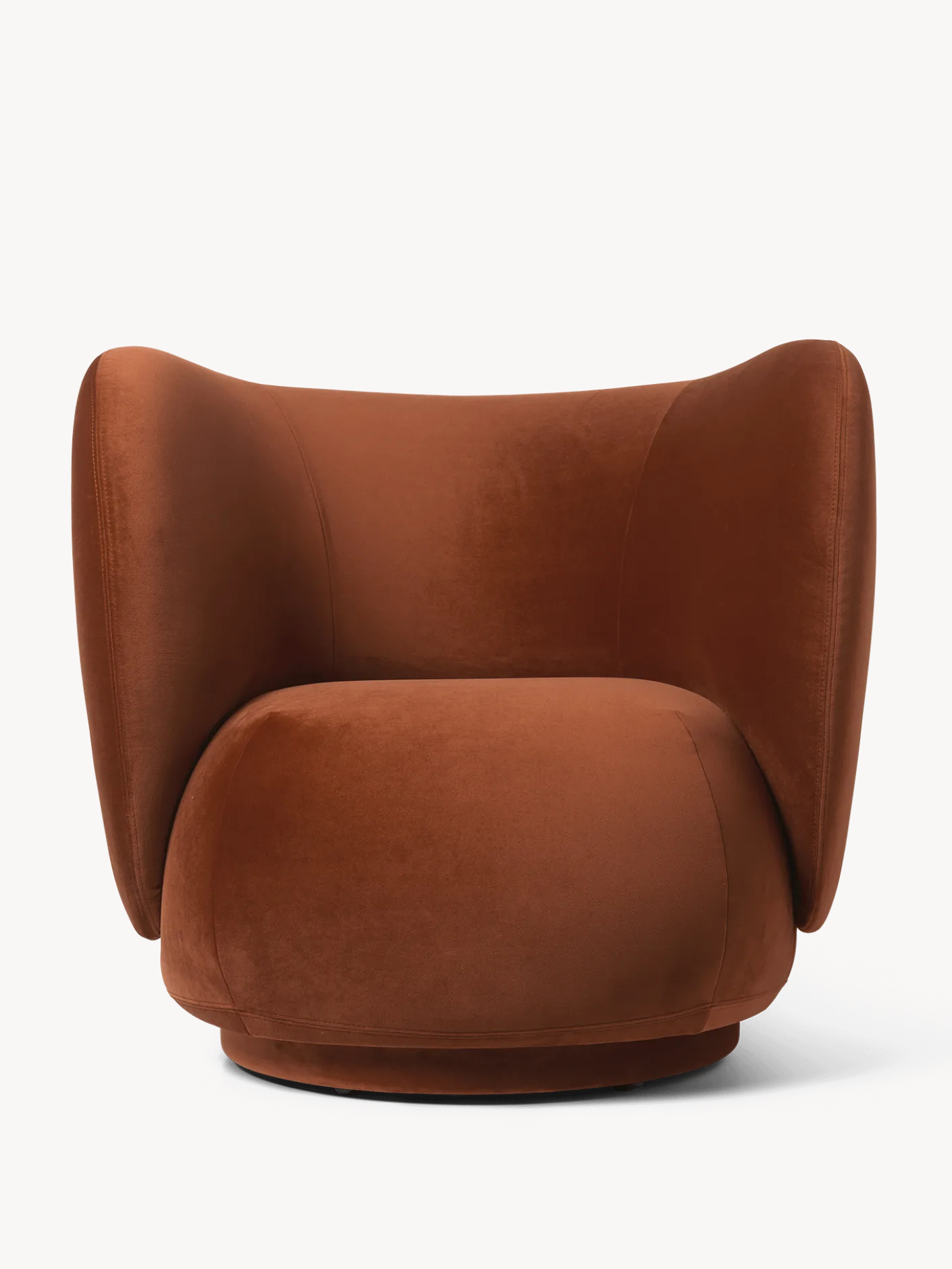 Rico Lounge Chair - Rich Velvet