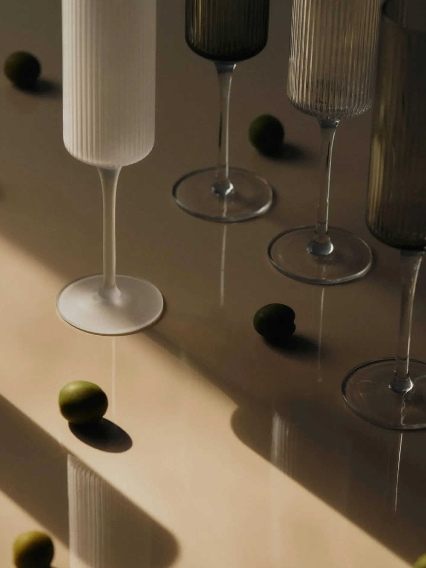 Ripple Champagne Flutes - Set of 2