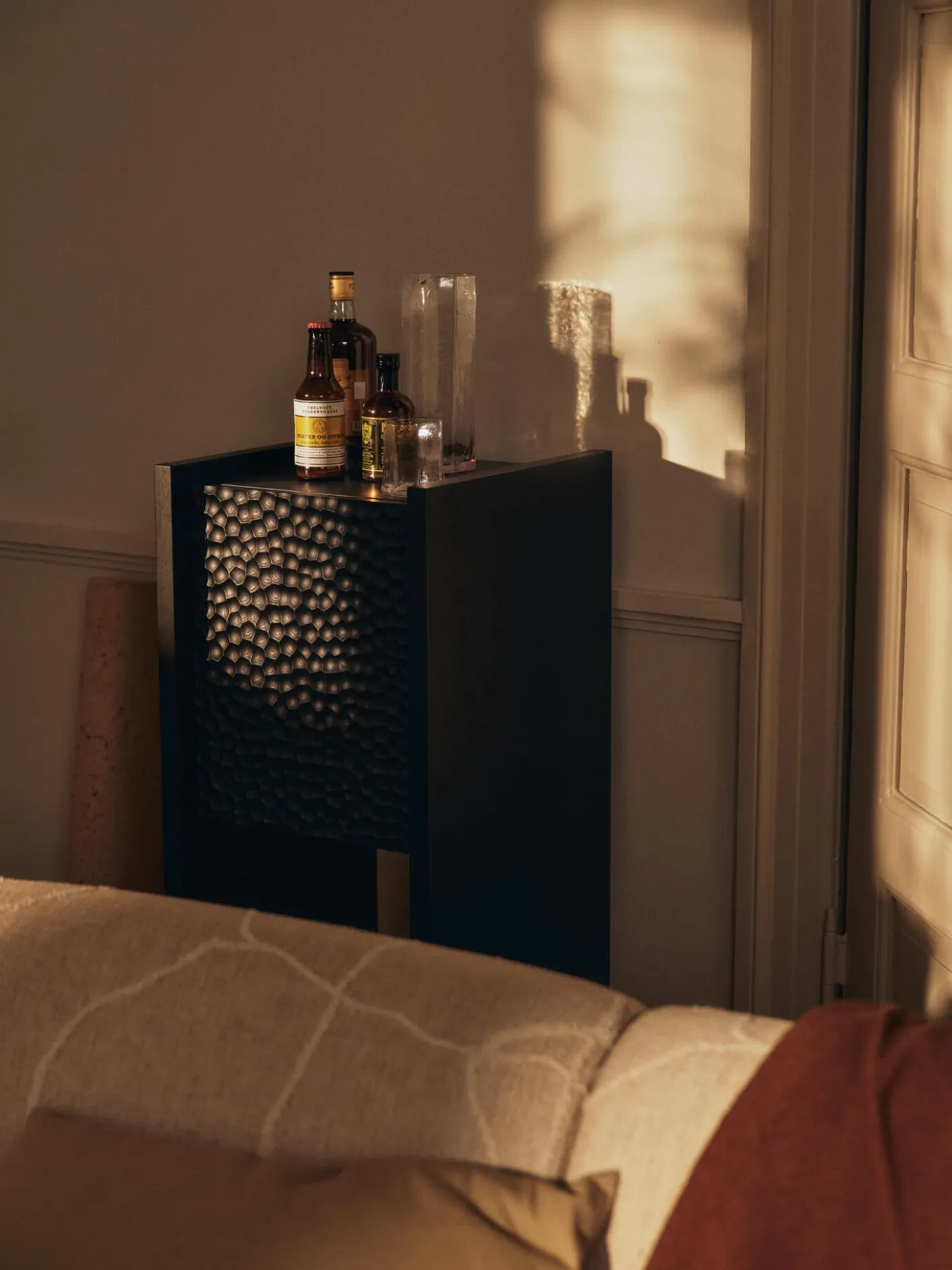Scarni Pedestal Cabinet