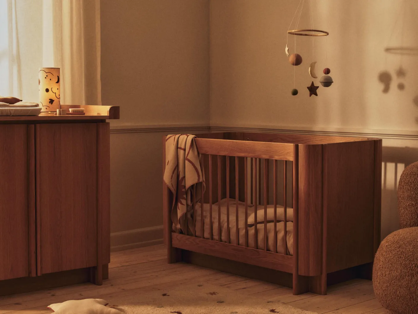 Skye Table Lamp