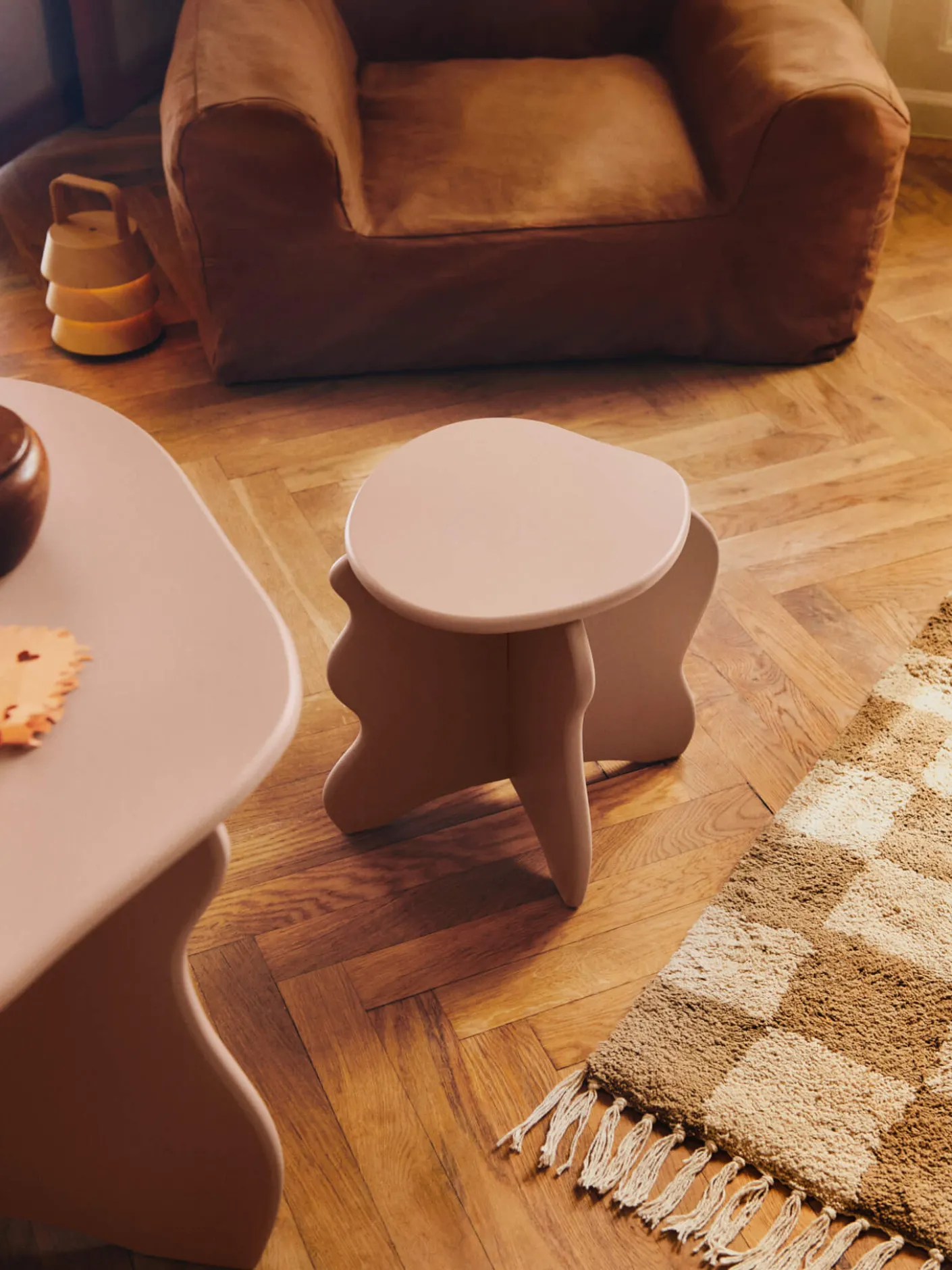 Slope Stool