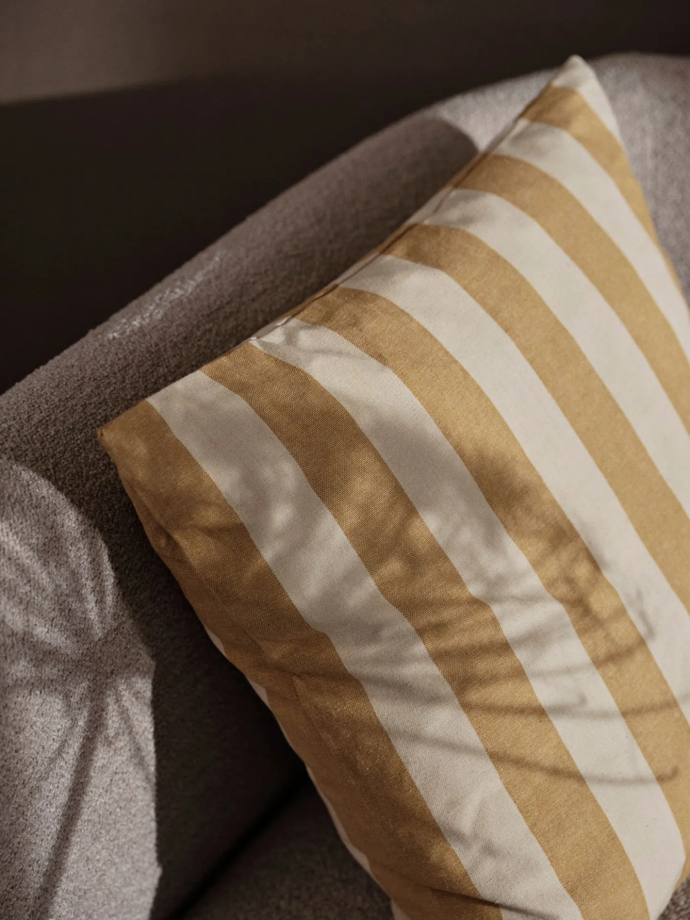 Strand Outdoor Cushion