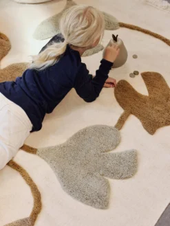 Swif Bird Wool Rug