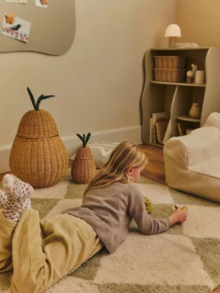 Tilt Rug