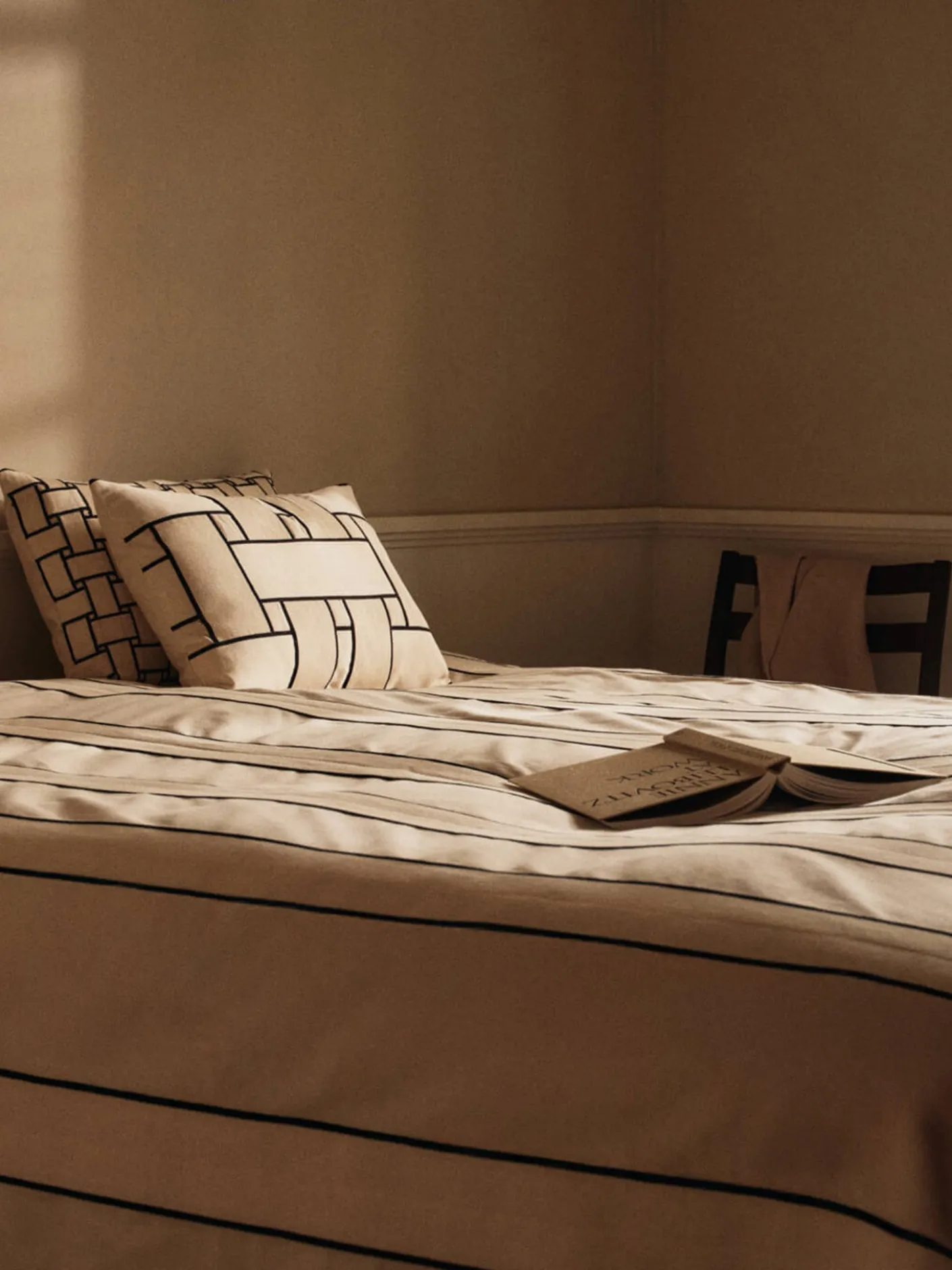 Twill Bedspread - Double