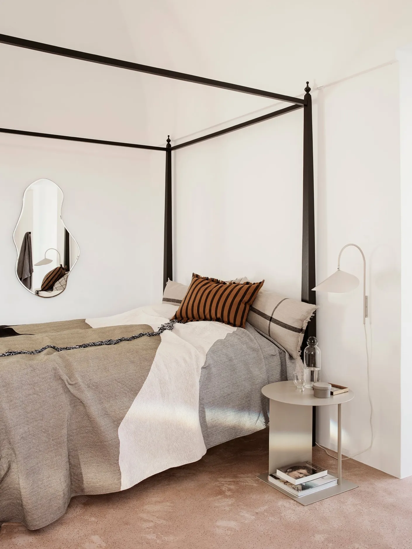 Vista Bedspread