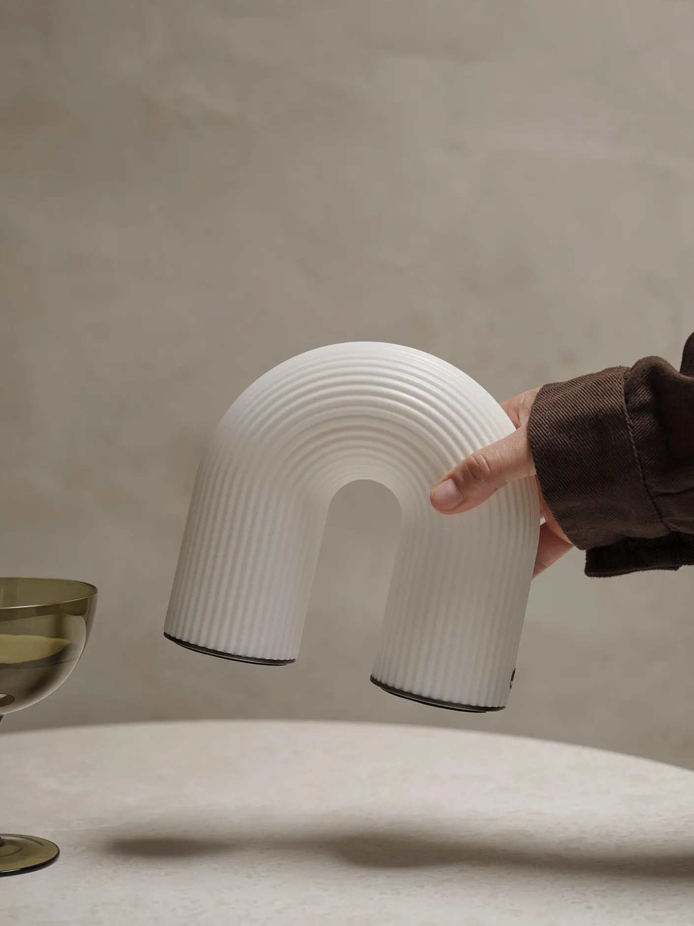 Vuelta Portable Lamp