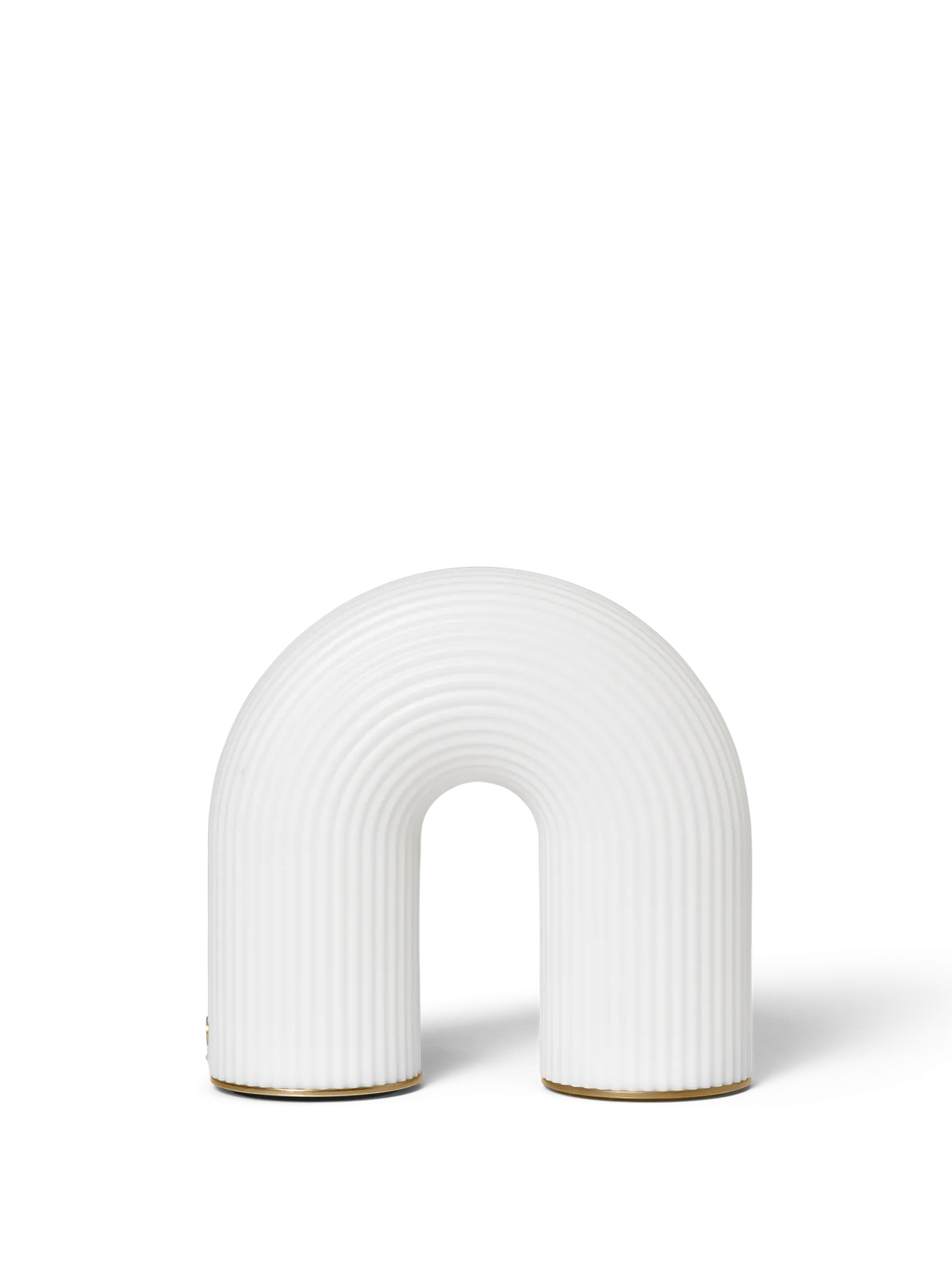 Vuelta Portable Lamp